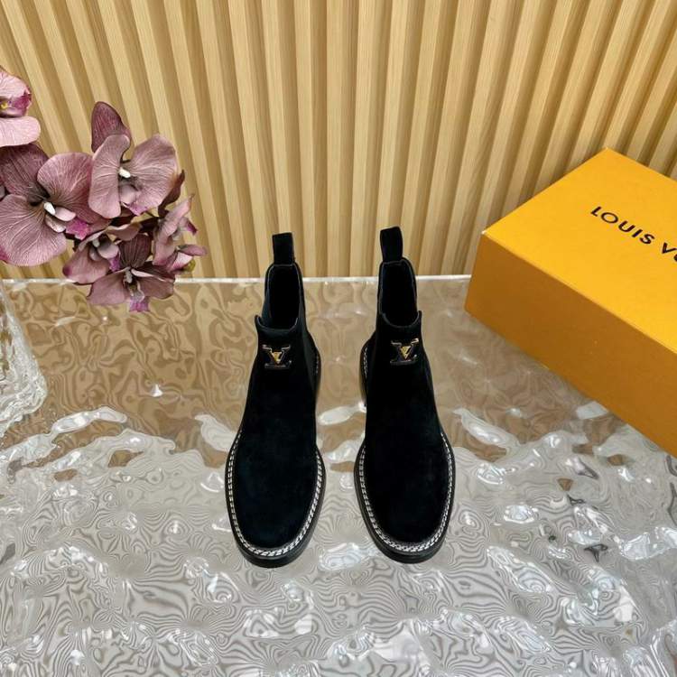 Picture of Louis Vuitton Shoes _SKULVsz35-40J090912379